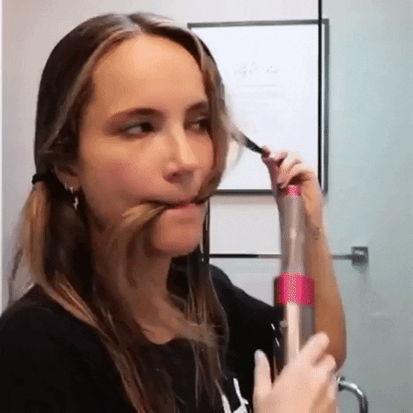 salon style hair at home UAE hot air brush volumizing brush